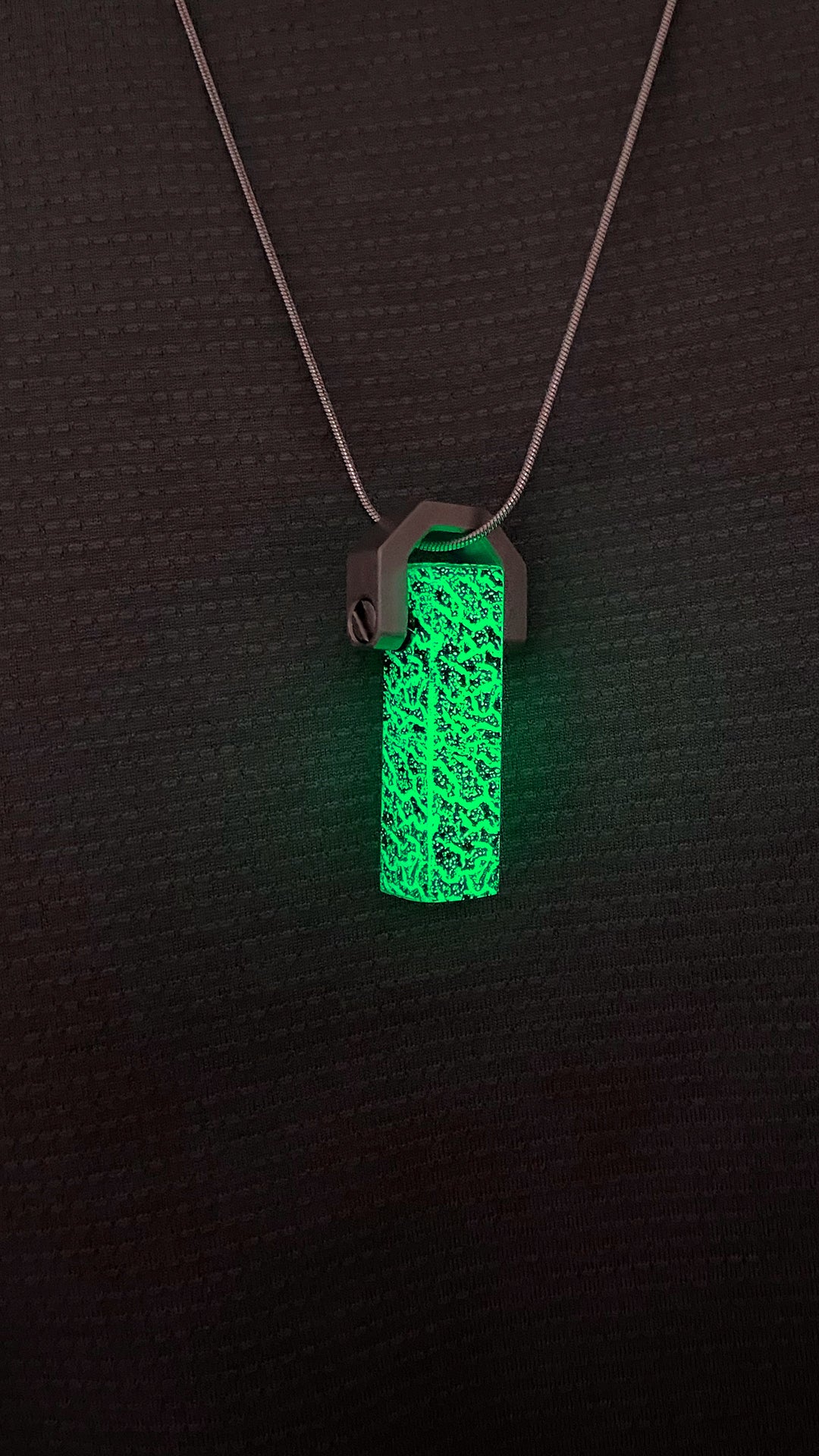 GLO Fragment Pendant