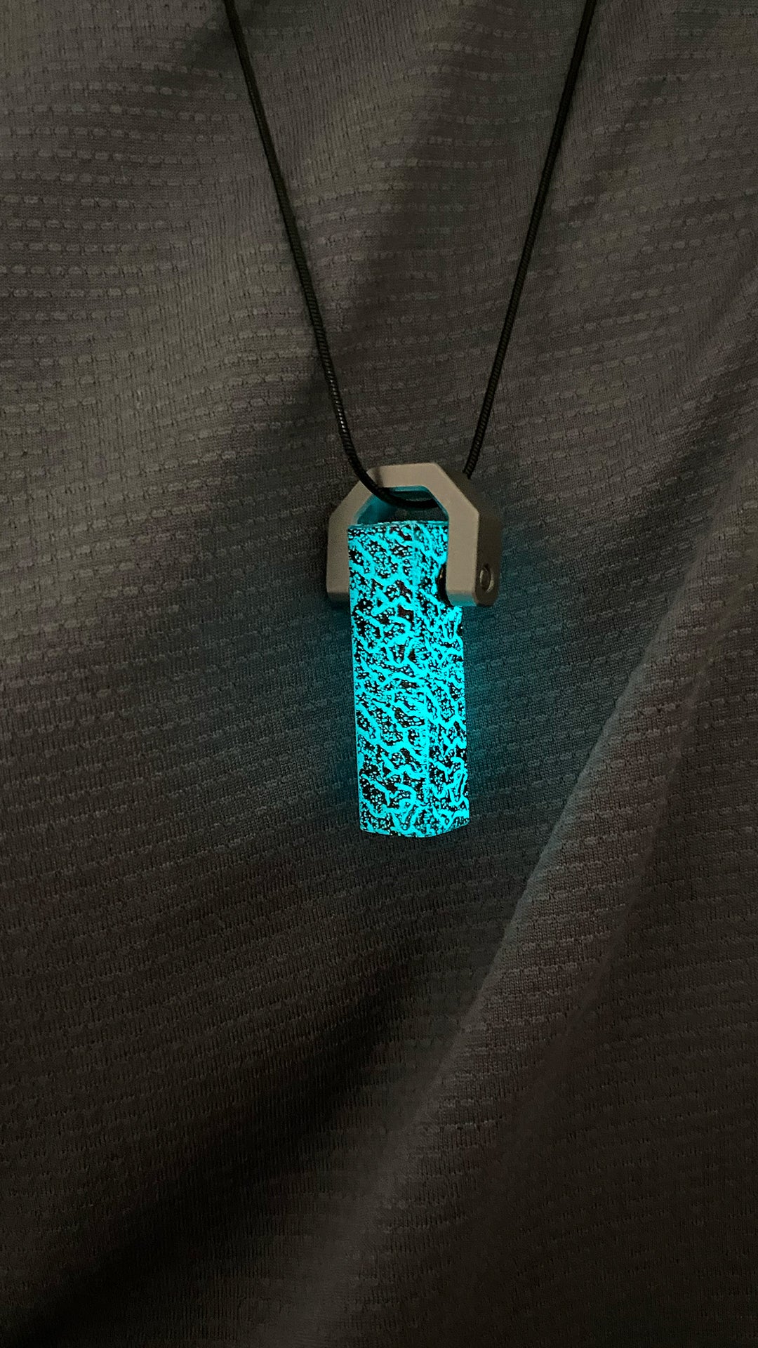 GLO Fragment Pendant