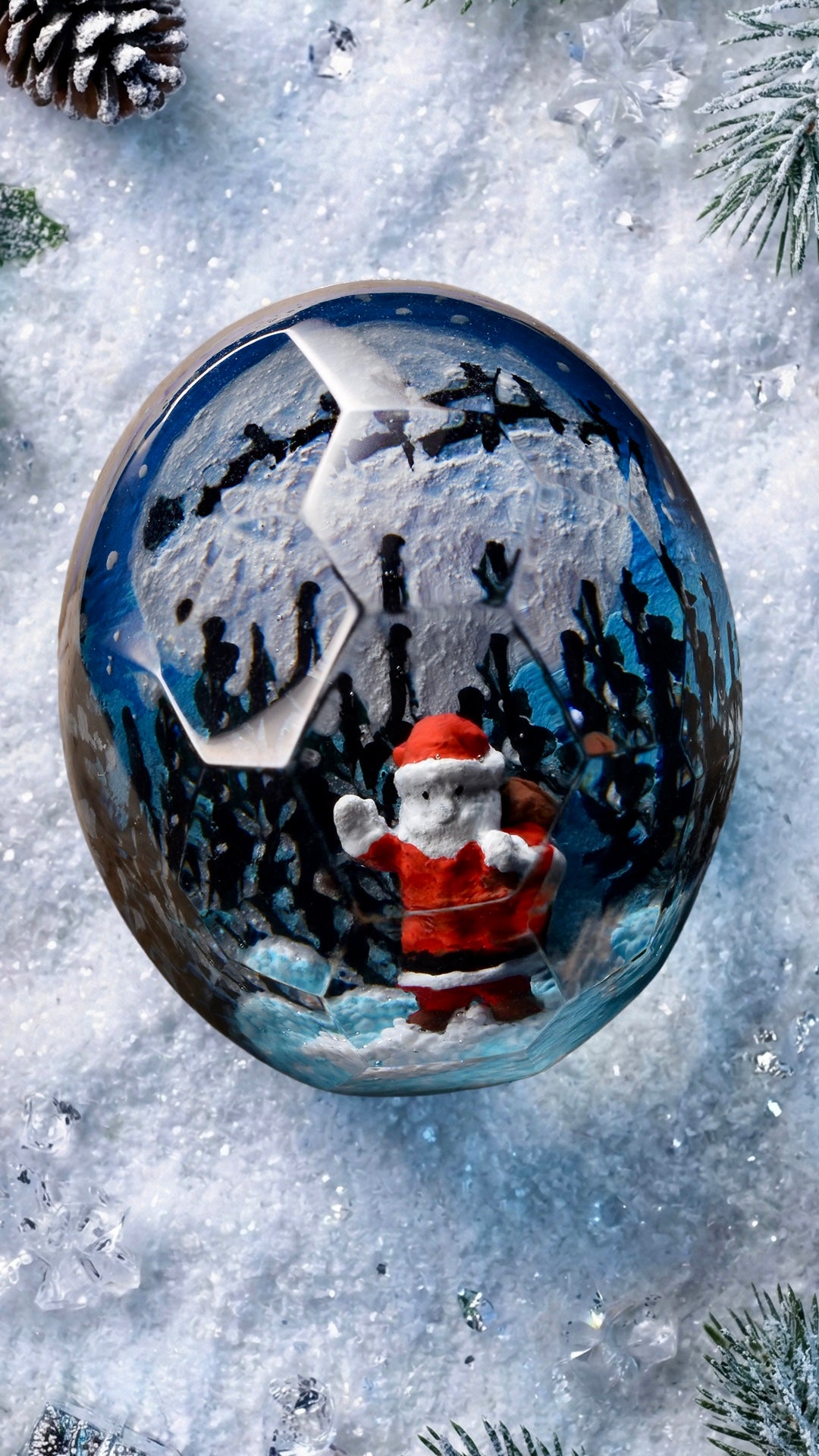 Santa & The Unusual Suspects