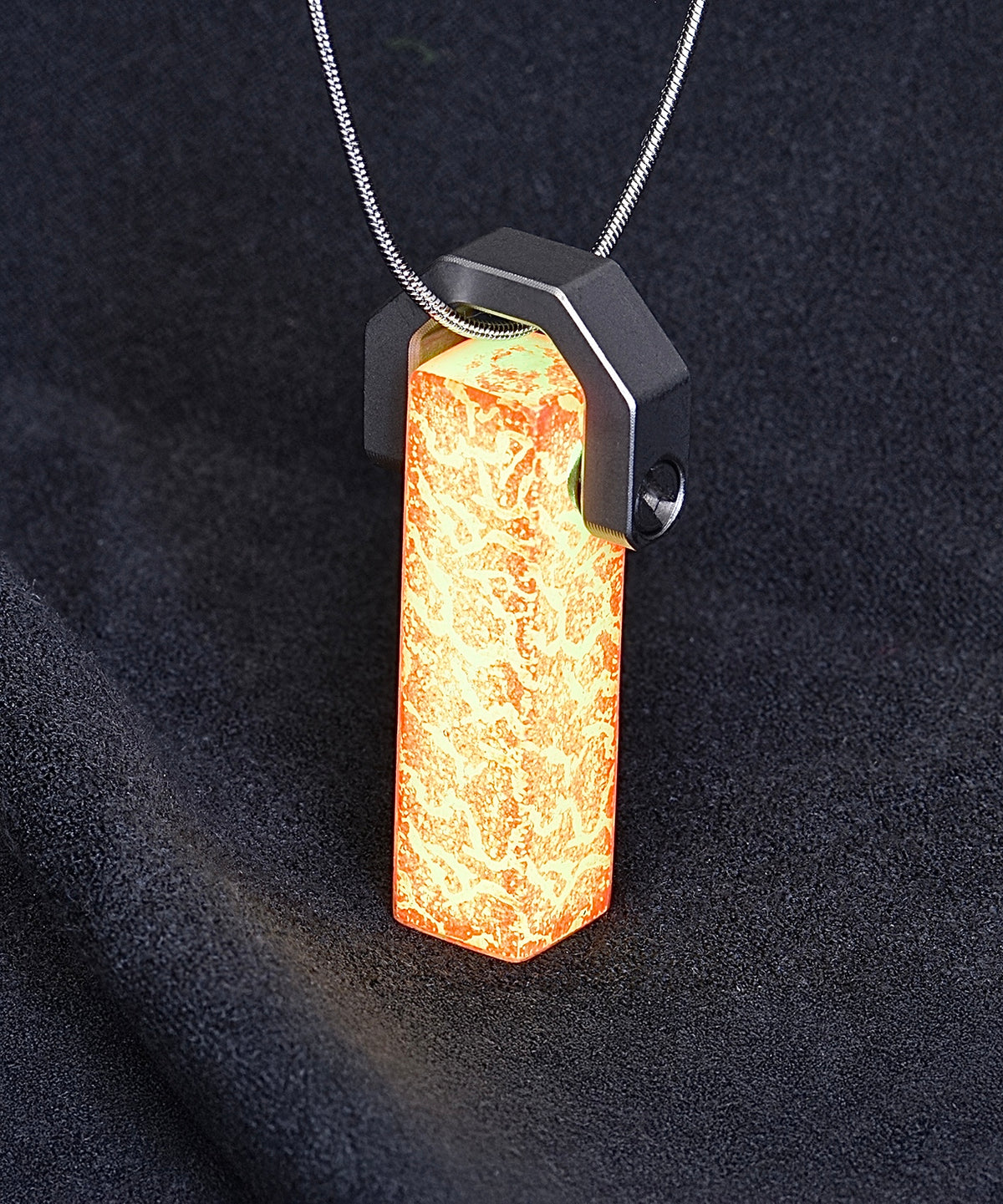 GLO Fragment Pendant