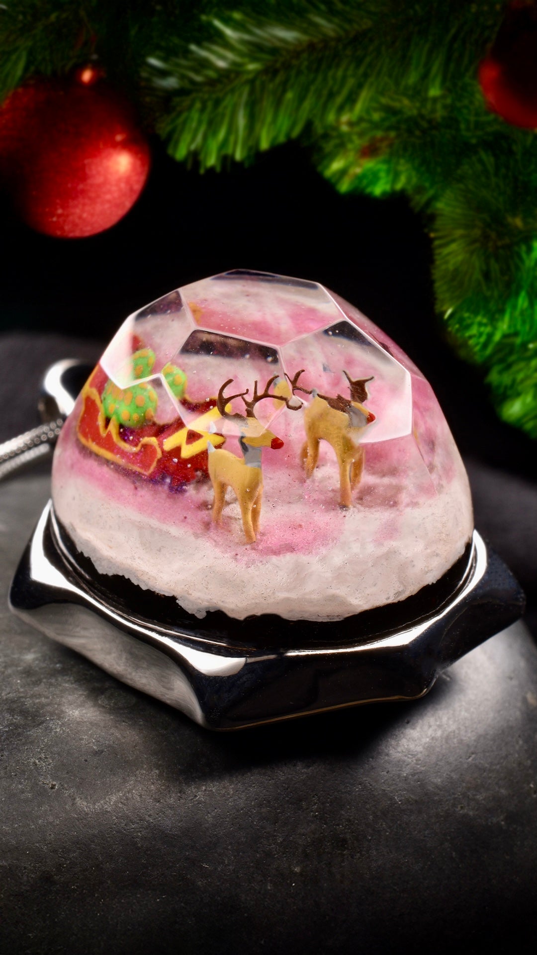 Santa & The Unusual Suspects