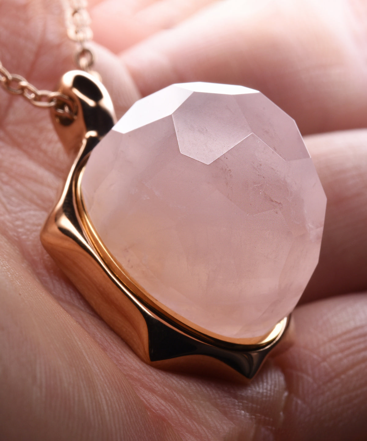 Rose Quartz (TOP)