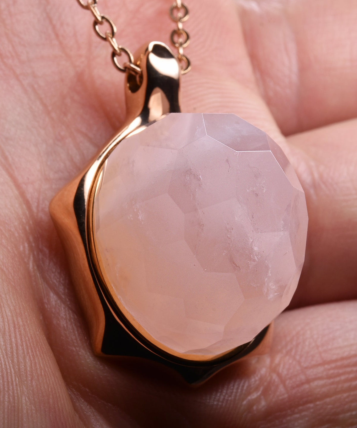 Rose Quartz &amp; Rose Gold Turtle Pendant