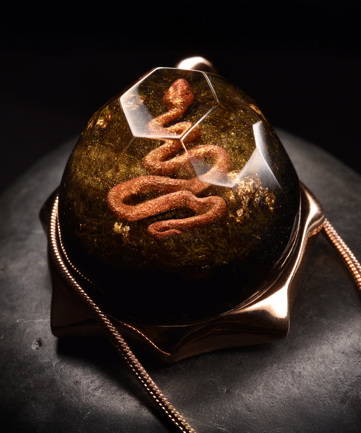 World Turtle Pendant (BASE)