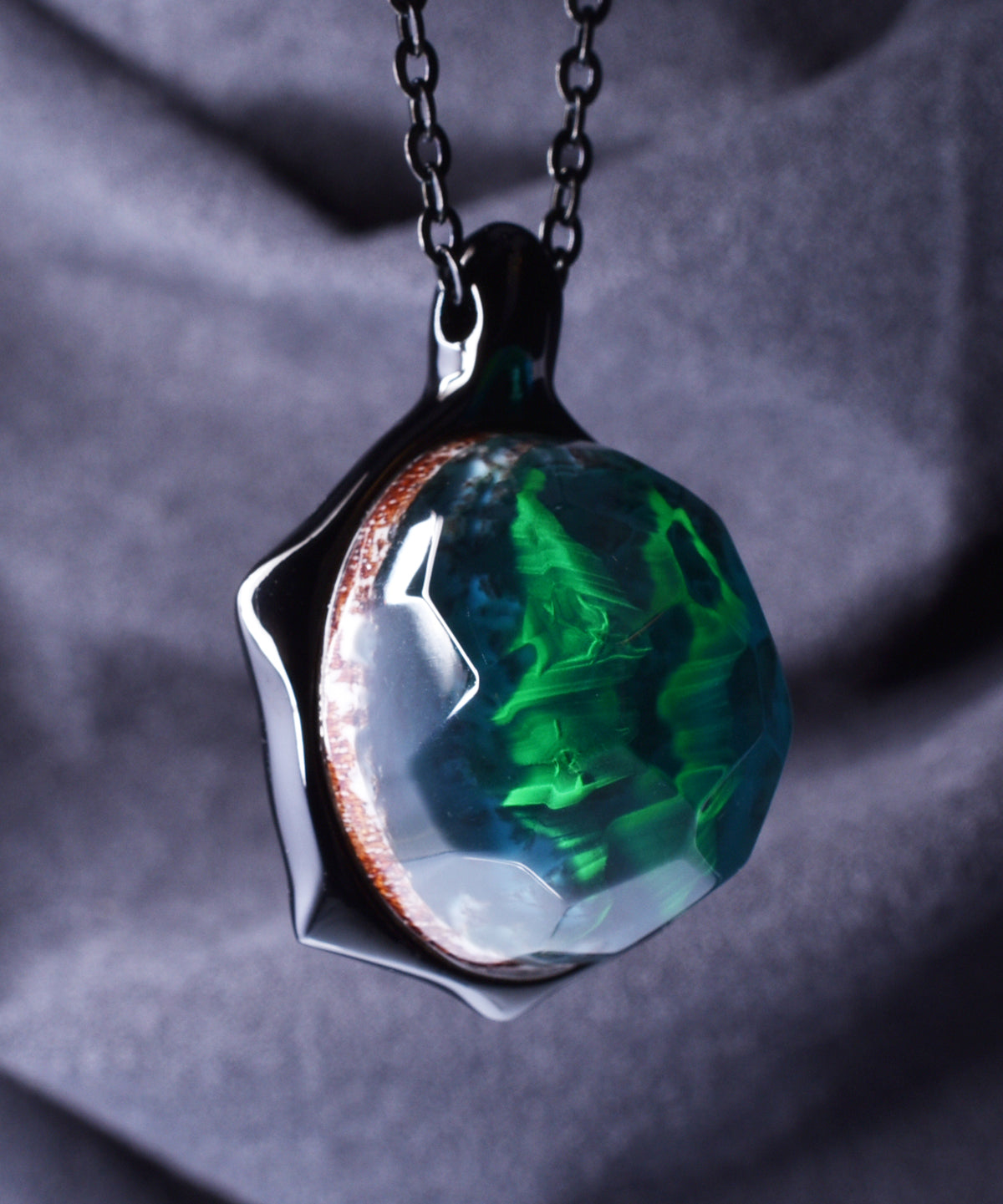 Aurora Borealis &amp; Turtle Pendant (COMBO)