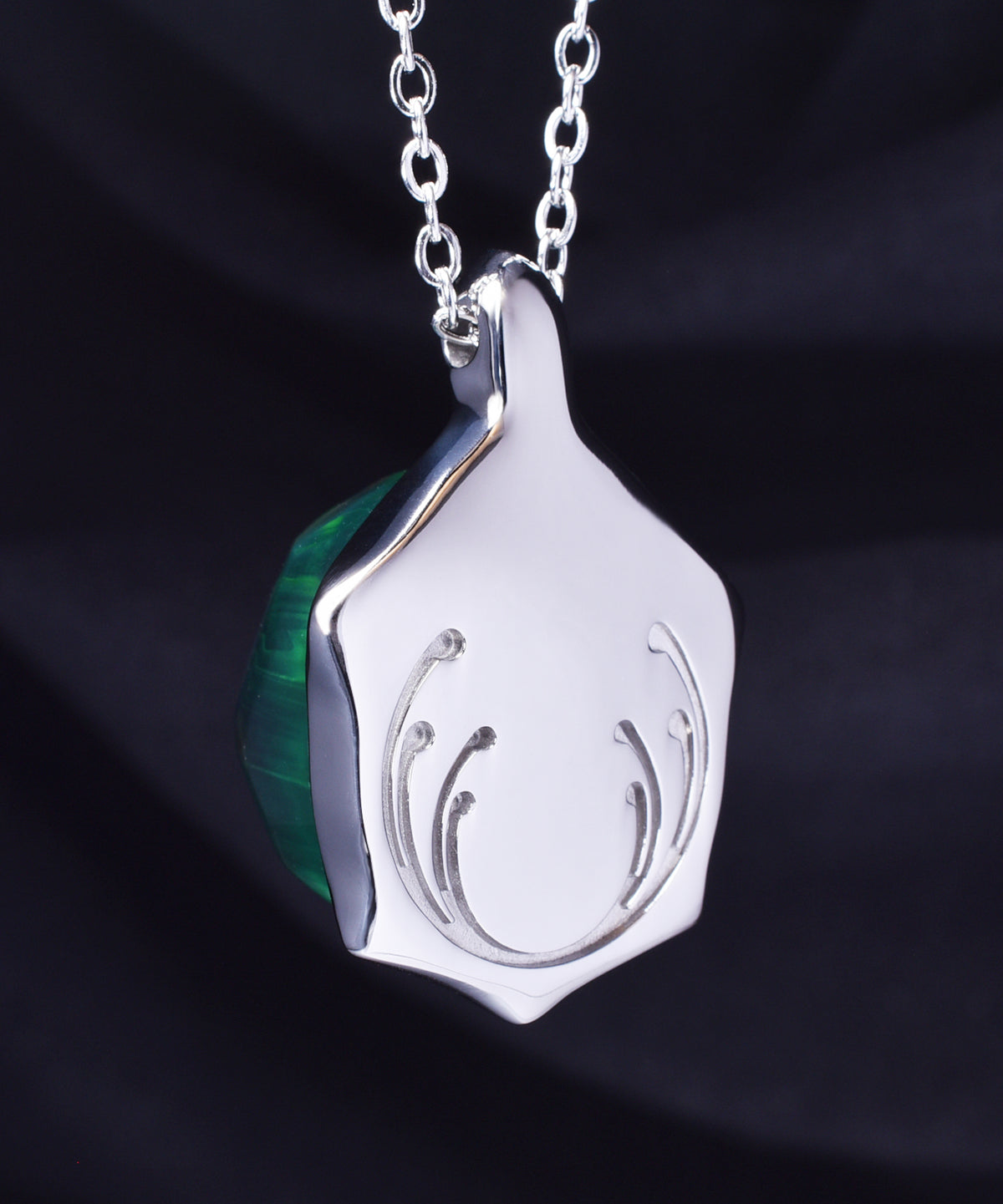 Aurora Borealis &amp; Steel Turtle Pendant