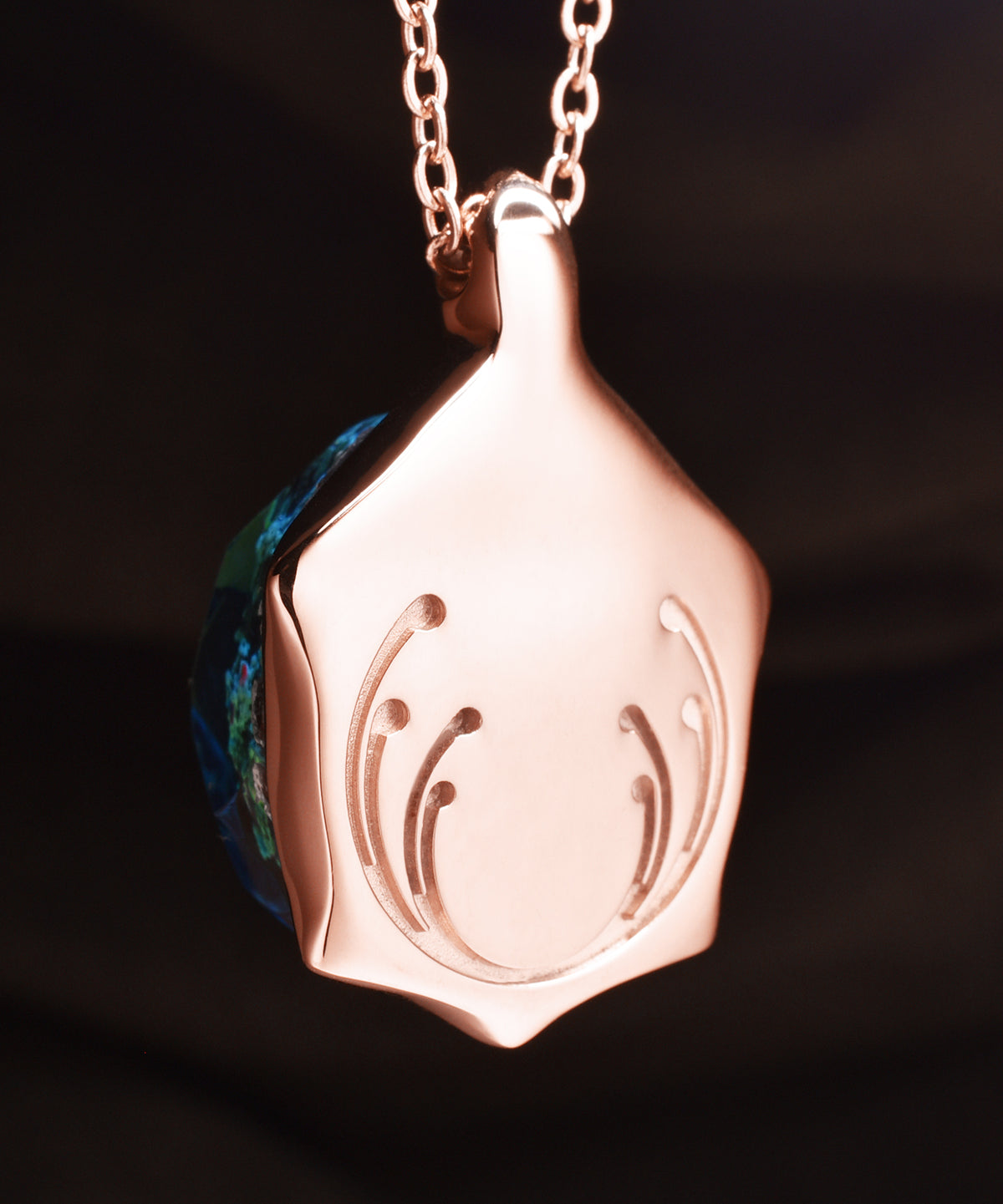 Coral Reef &amp; Rose Gold Turtle Pendant