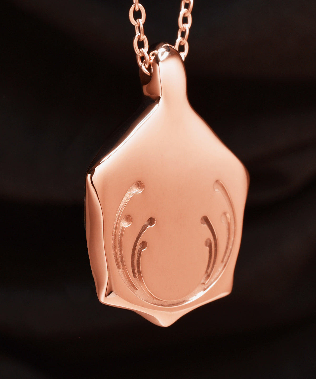 Coral Reef &amp; Rose Gold Turtle Pendant
