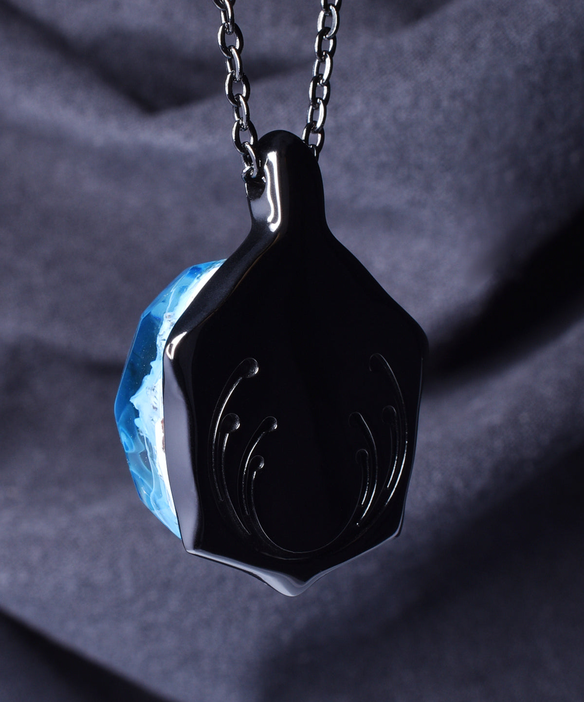 Waltz of the Winds! &amp; Black Turtle Pendant